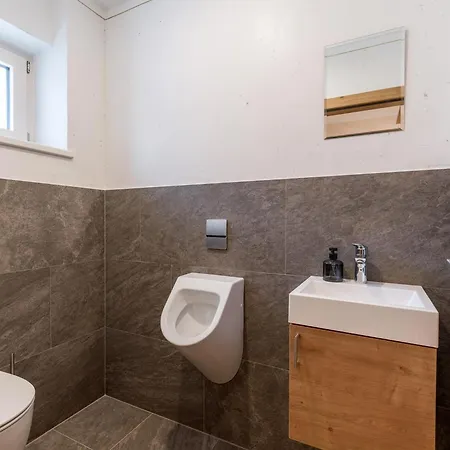 Painting Ried im Zillertal