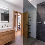 Painting Apartman *
